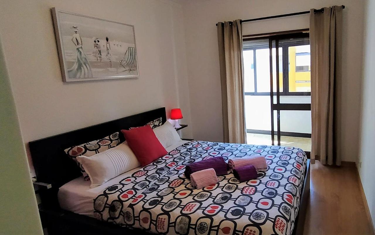 Large Apartment Near The Beach And Lisbon 卡帕里卡海岸 外观 照片